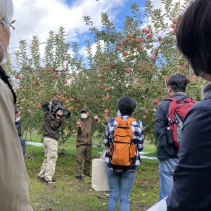 「おいしい信州ふーどを食べよう！地域の食の魅力を再発見！収穫体験・直売所ツアー」を開催しました！